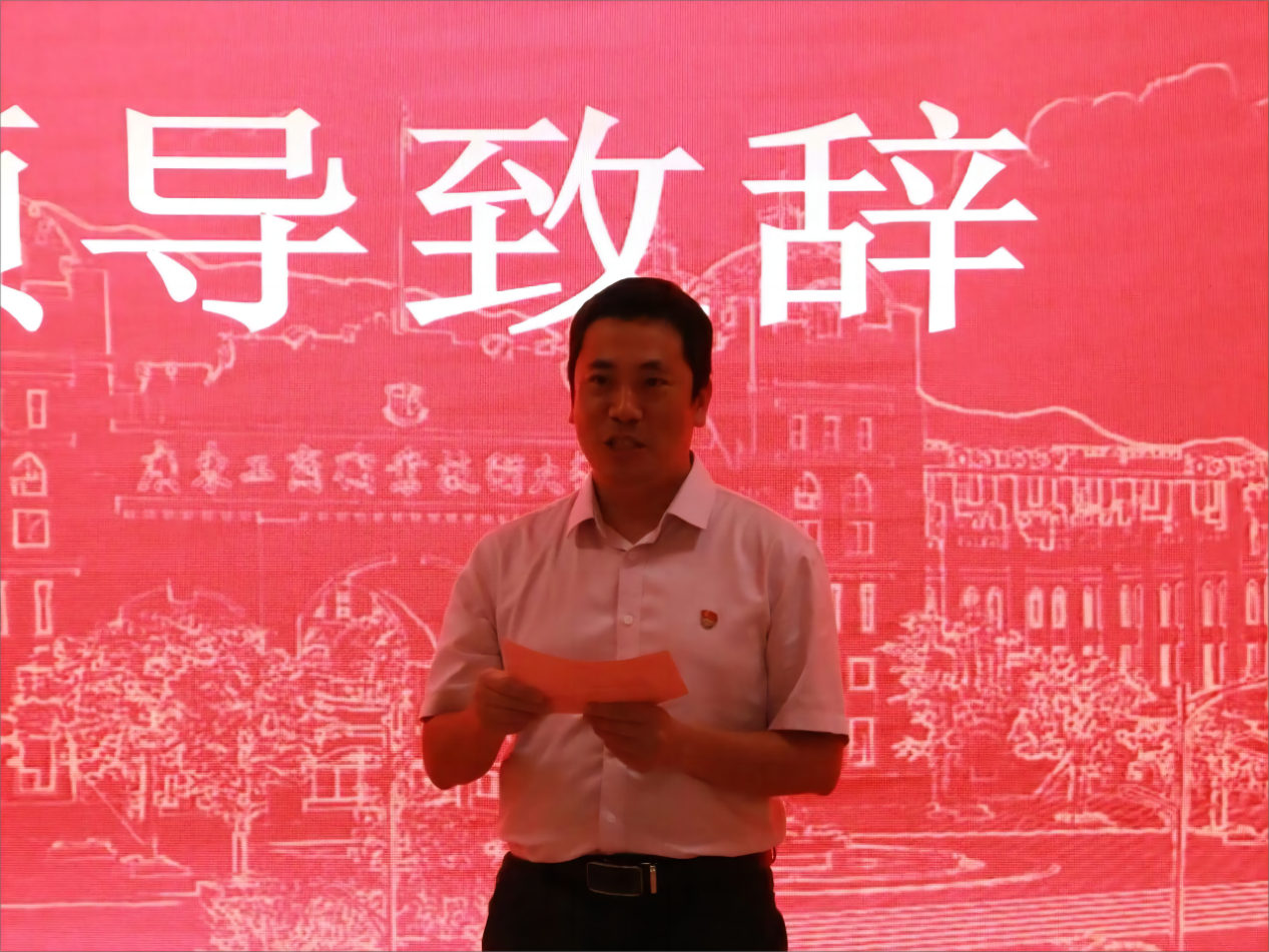 图2计算机公司党总支书记郑志材致辞(1)(1)
